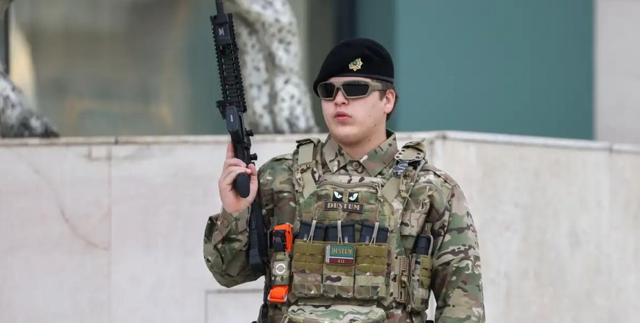 Адам Кадыров