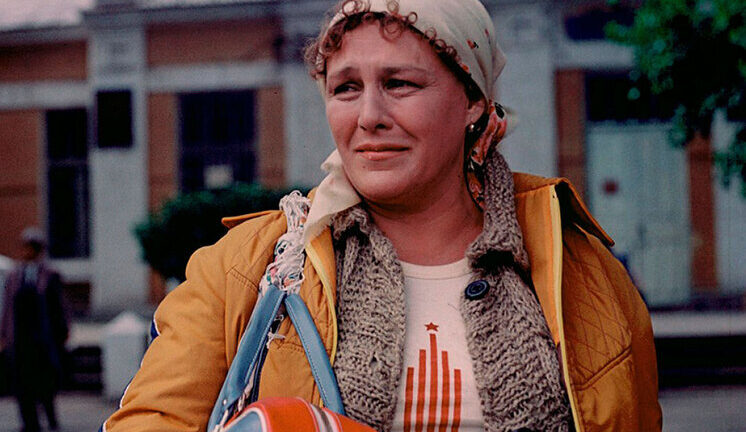 Мордюкову готовили к ролям античных богинь, а она не снимала телогрейку