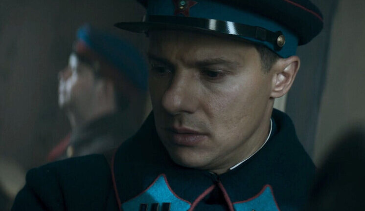 Невеселые картинки: за что ругают сериал «Враг у ворот»