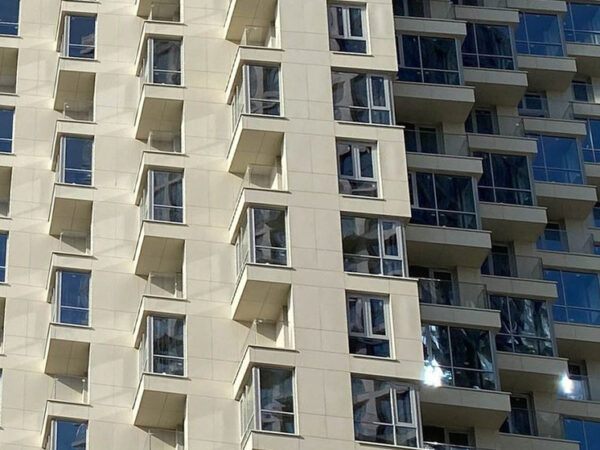 От модернизма до «пикселя»: какие стили преобладают в премиальных новостройках Москвы