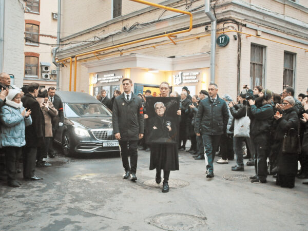 Последнее звучание голоса: в Москве простились с народным артистом Всеволодом Шиловским