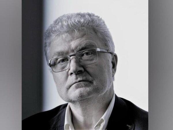 Прозаик и драматург Юрий Поляков рассказал, какая судьба ждет театр Шиловского после смерти его основателя