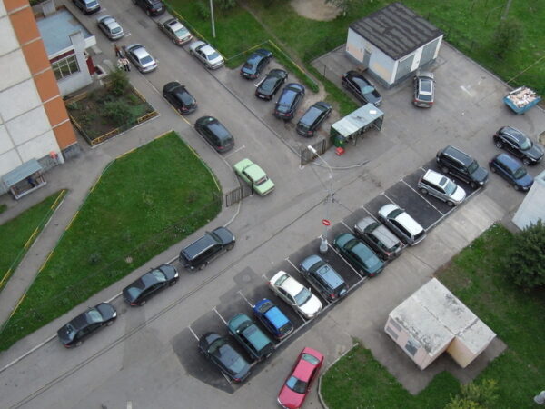 Россияне хотят иметь рядом с домом уличные выставки с репродукциями картин