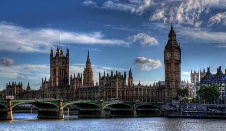 Иноземные захватчики принесли в Британию эпидемии и социальное неравенство